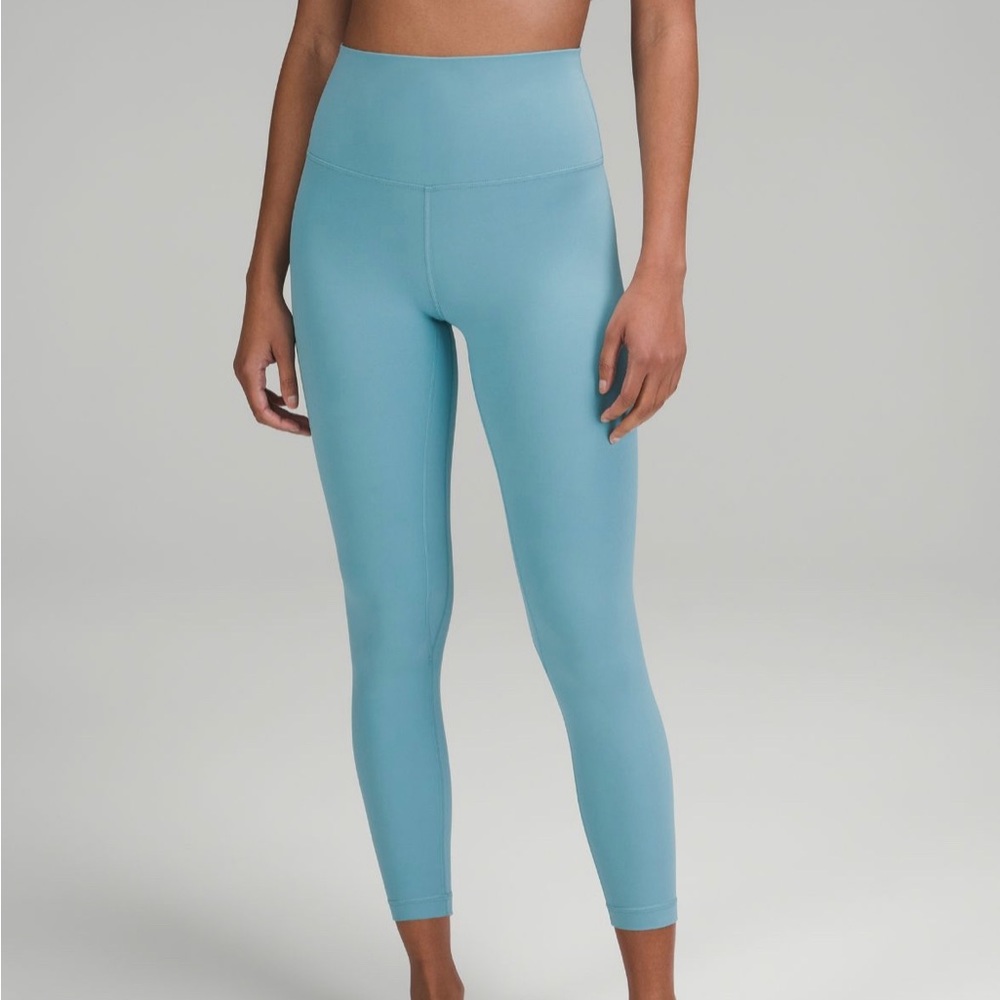 Lululemon Align leggings 25” *Like new